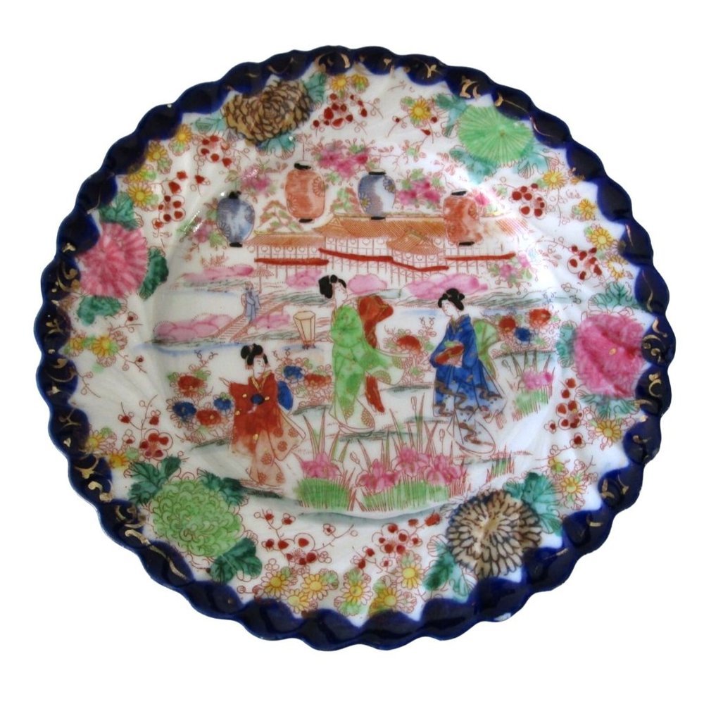 Vintage Unmarked Japanese Geishaware Swirl Scallop Cobalt Edge Gold Accent Damag